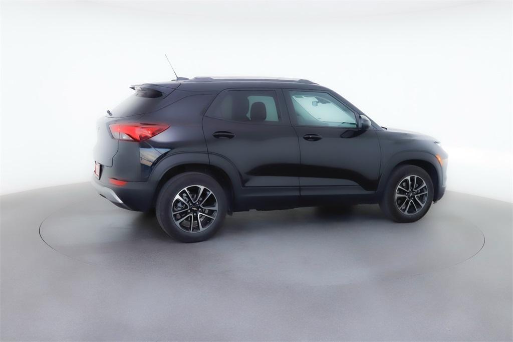 used 2025 Chevrolet TrailBlazer car, priced at $23,474