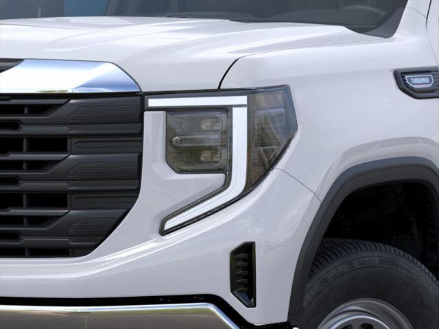 new 2025 GMC Sierra 1500 car, priced at $50,928