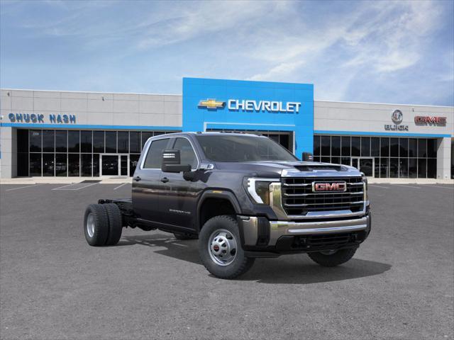 new 2025 GMC Sierra 3500 car, priced at $66,250