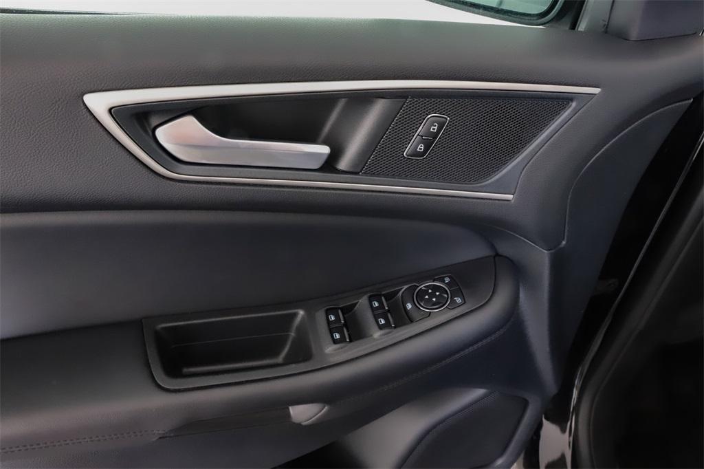 used 2024 Ford Edge car, priced at $22,747