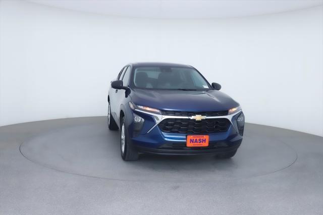 used 2024 Chevrolet Trax car, priced at $25,747