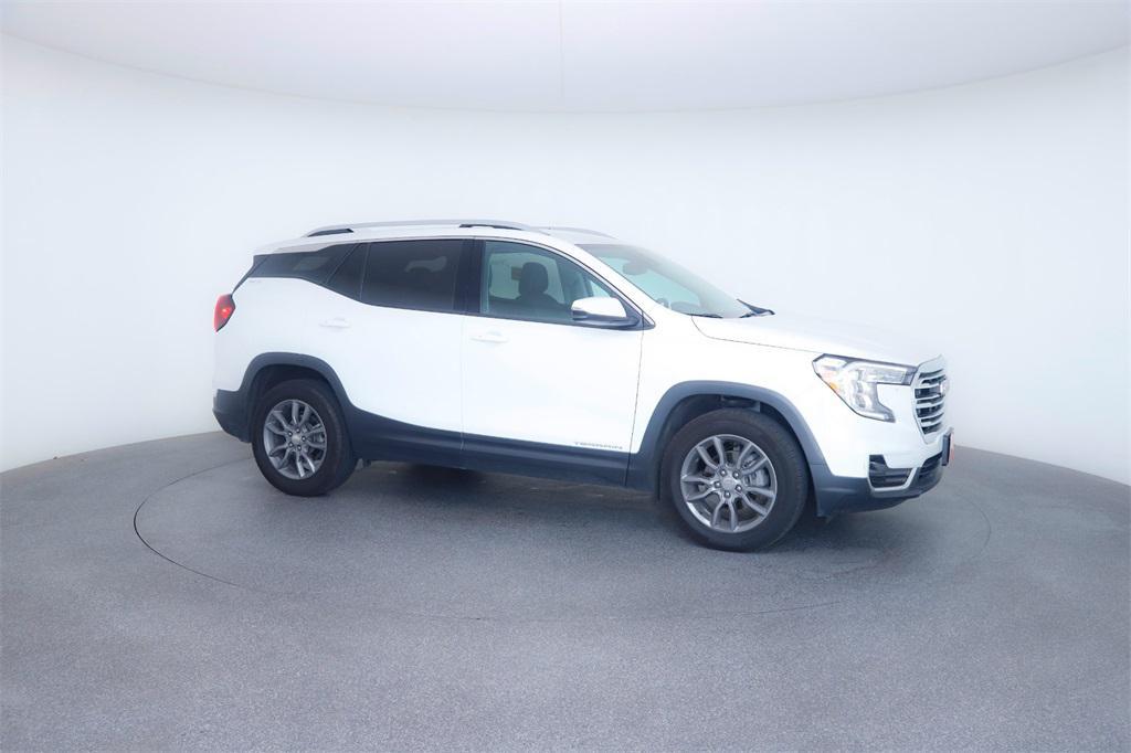 used 2024 GMC Terrain car, priced at $24,747