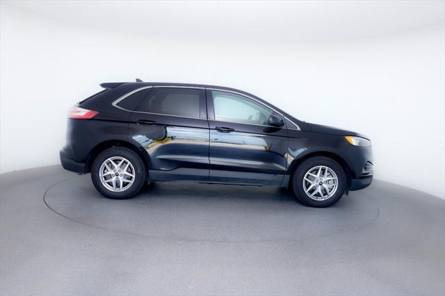 used 2024 Ford Edge car, priced at $25,747