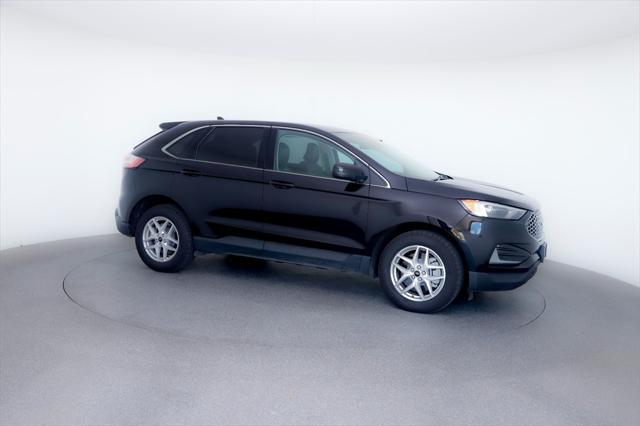 used 2024 Ford Edge car, priced at $25,747