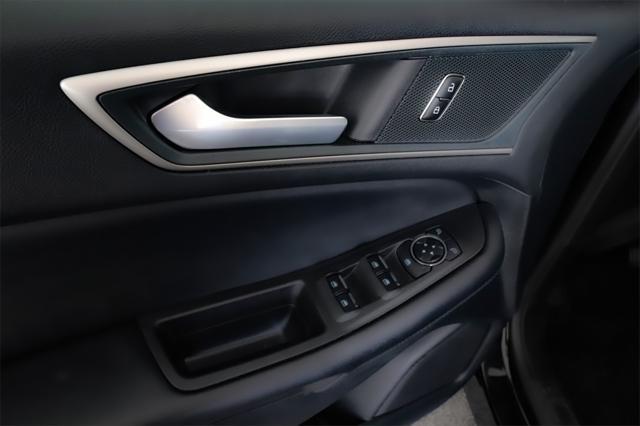used 2024 Ford Edge car, priced at $25,747