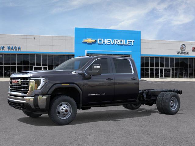new 2025 GMC Sierra 3500 car, priced at $66,250