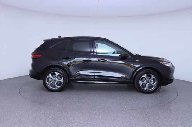 used 2023 Ford Escape car, priced at $26,897