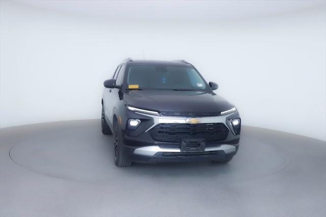 used 2024 Chevrolet TrailBlazer car, priced at $25,747