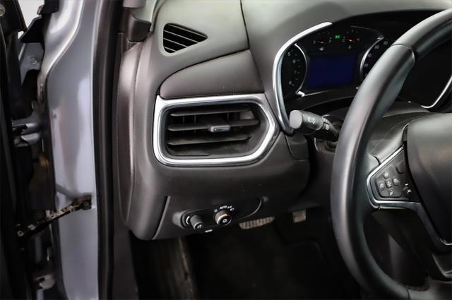 used 2024 Chevrolet Equinox car, priced at $21,874