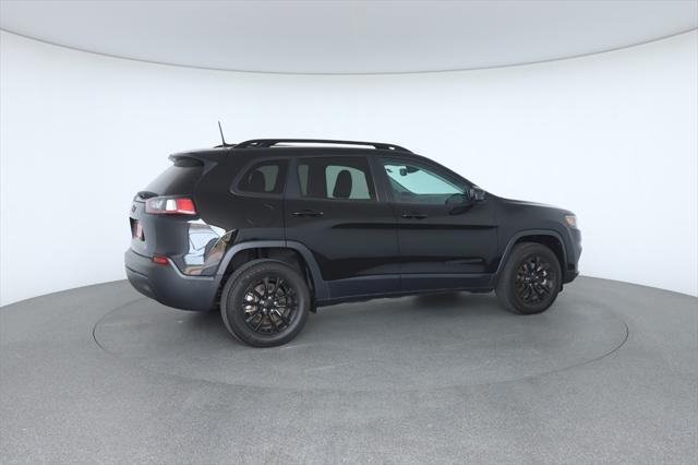 used 2023 Jeep Cherokee car, priced at $24,555