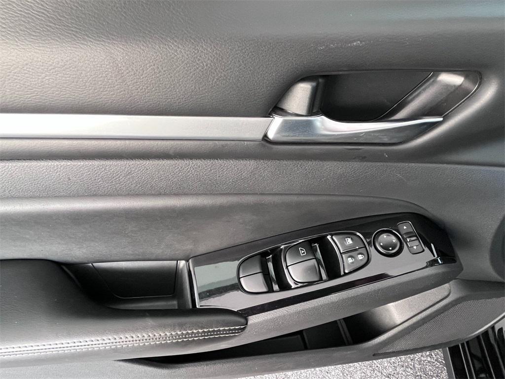 used 2023 Nissan Altima car, priced at $17,747