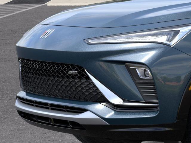 new 2025 Buick Envista car, priced at $27,995