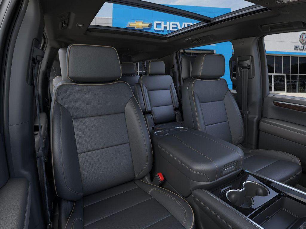 new 2025 Chevrolet Suburban car, priced at $84,914