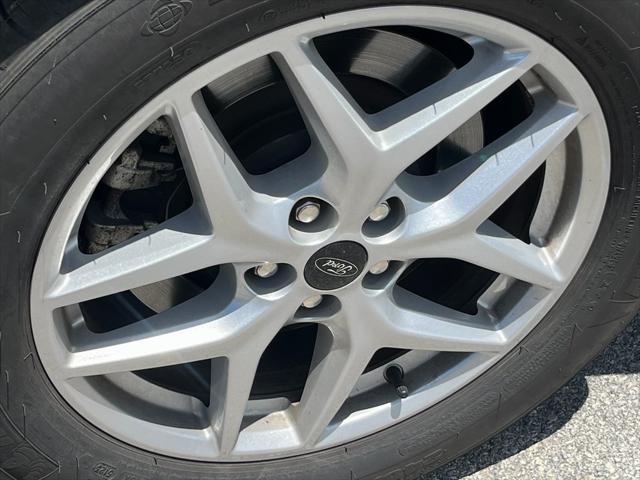 used 2024 Ford Edge car, priced at $25,474