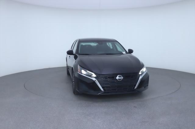 used 2023 Nissan Altima car, priced at $17,874