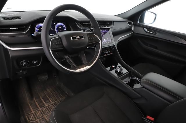 used 2025 Jeep Grand Cherokee L car, priced at $35,874