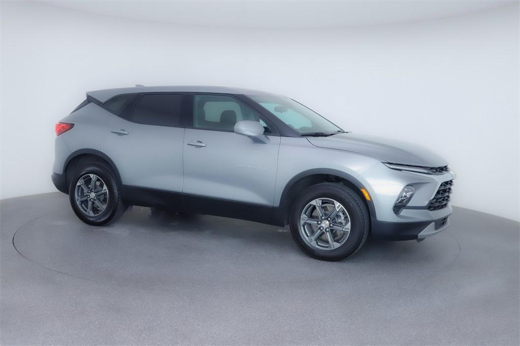 used 2025 Chevrolet Blazer car, priced at $29,747