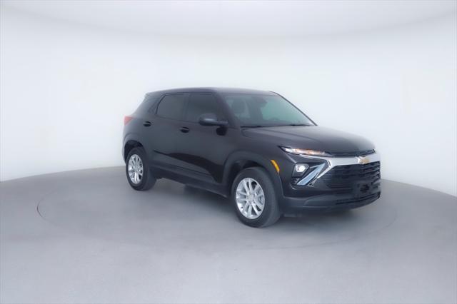 used 2024 Chevrolet TrailBlazer car, priced at $28,874