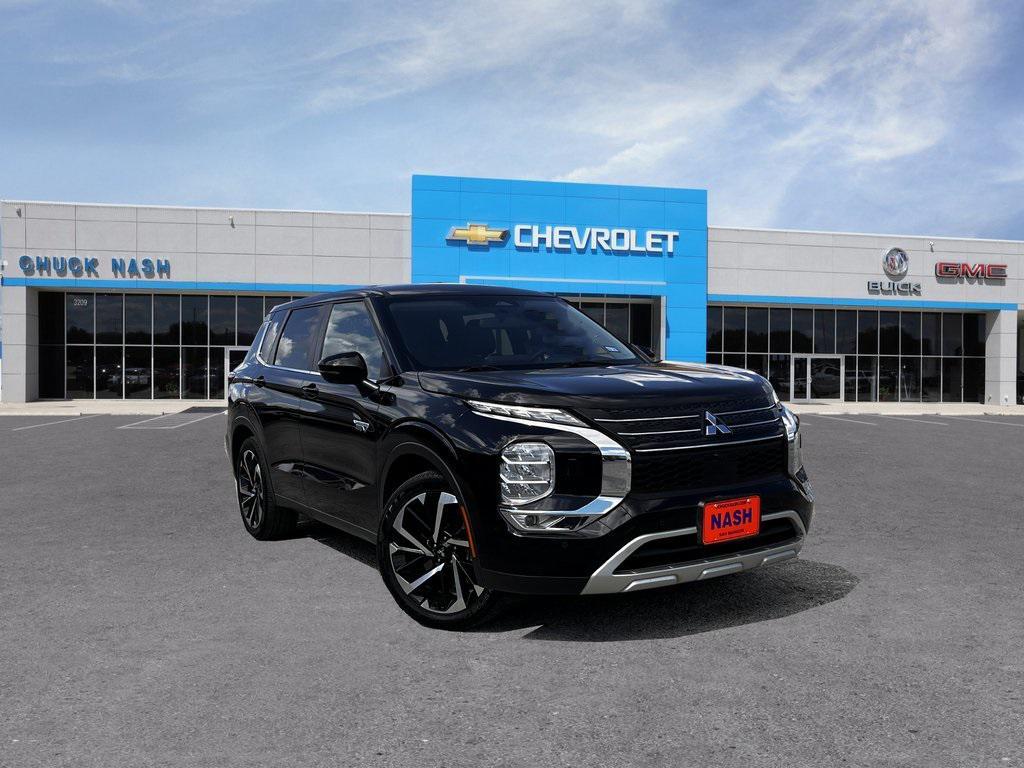 used 2023 Mitsubishi Outlander PHEV car, priced at $20,747