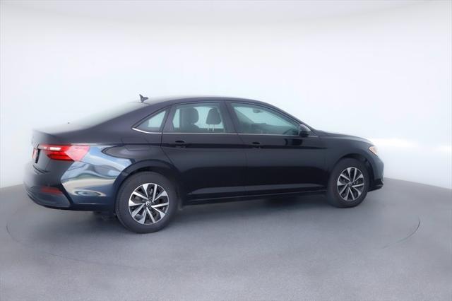 used 2024 Volkswagen Jetta car, priced at $21,874