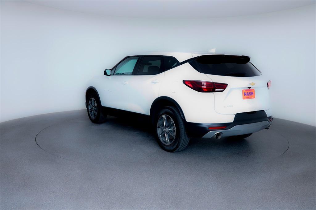 used 2025 Chevrolet Blazer car, priced at $30,274
