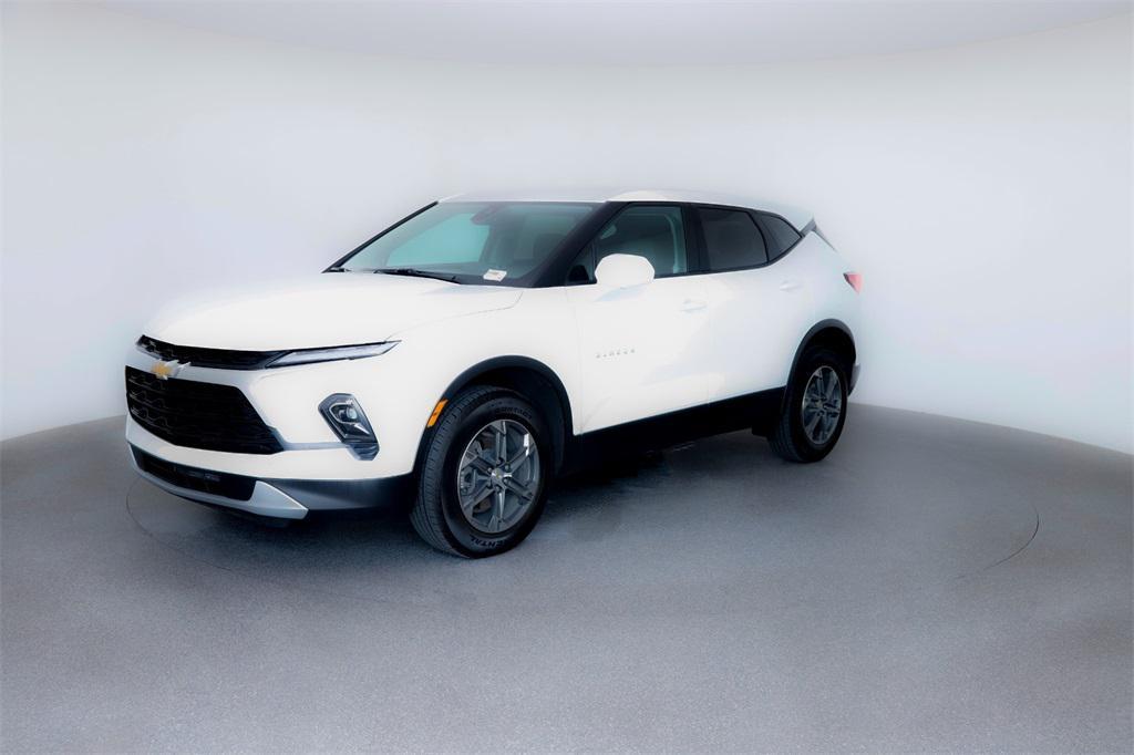 used 2025 Chevrolet Blazer car, priced at $30,274