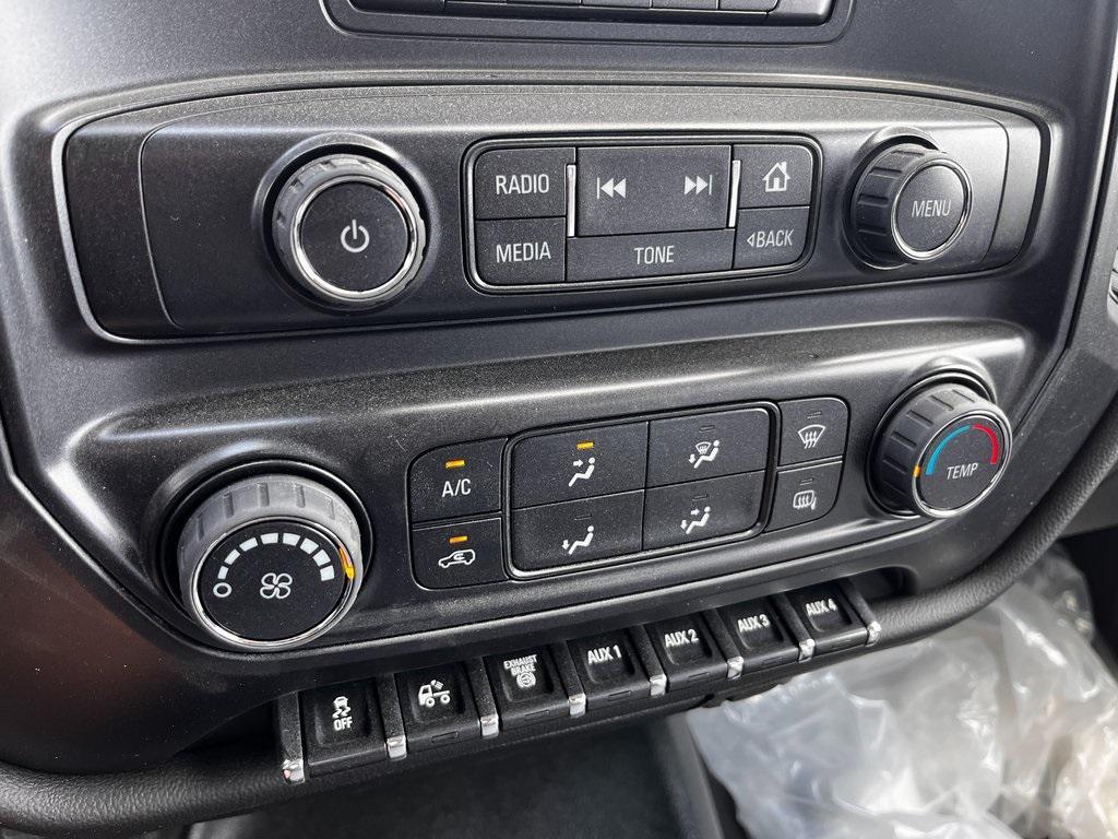 new 2024 Chevrolet Silverado 1500 car, priced at $74,755