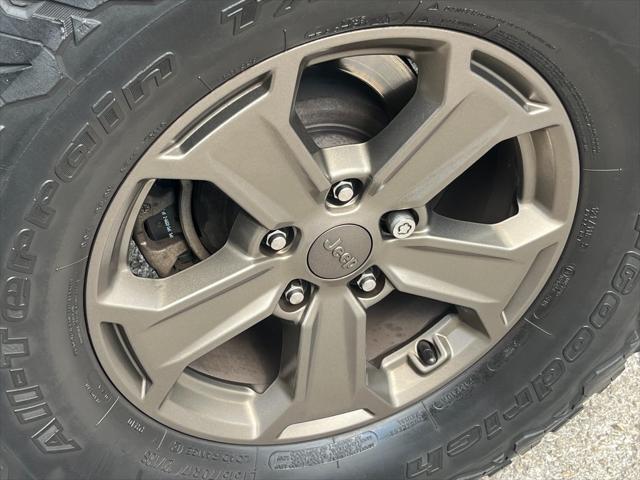 used 2017 Jeep Wrangler Unlimited car, priced at $20,474