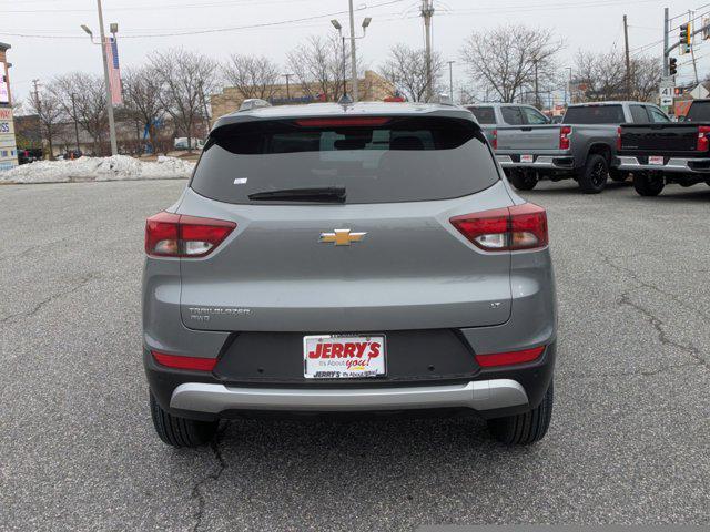 new 2025 Chevrolet TrailBlazer car, priced at $28,342
