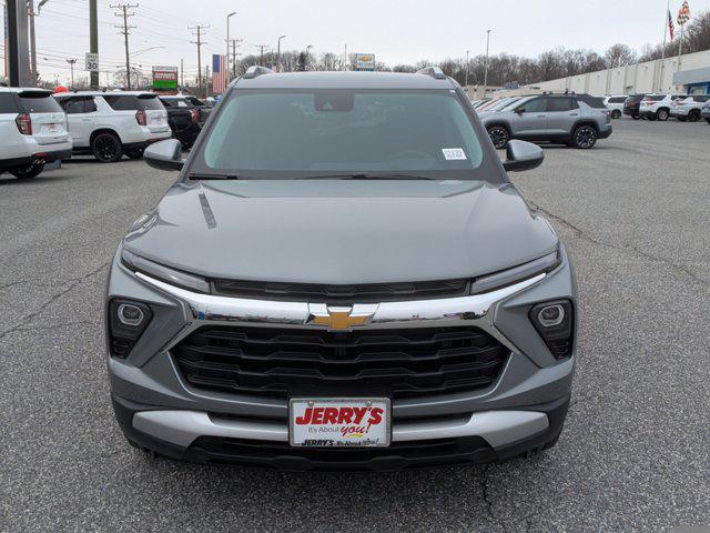 new 2025 Chevrolet TrailBlazer car, priced at $28,342