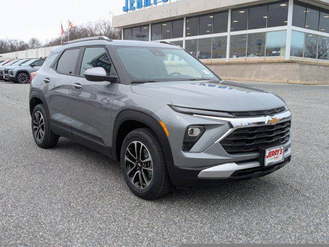 new 2025 Chevrolet TrailBlazer car, priced at $28,342