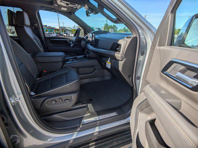 new 2025 Chevrolet Suburban car, priced at $86,576