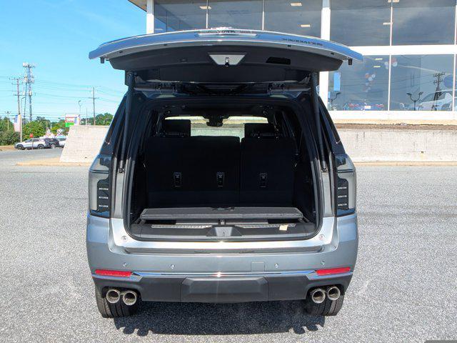 new 2025 Chevrolet Suburban car, priced at $86,576
