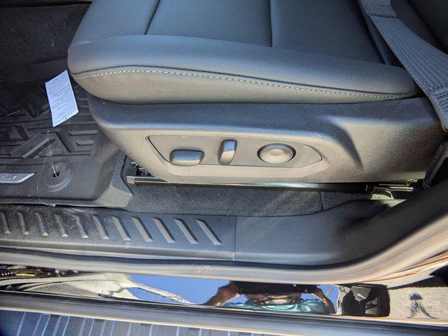 new 2026 Chevrolet Colorado car, priced at $43,017