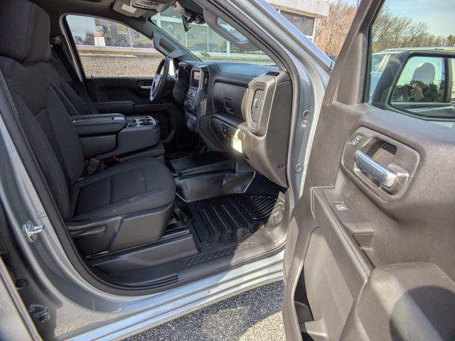 new 2025 Chevrolet Silverado 1500 car, priced at $40,822
