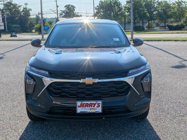 new 2025 Chevrolet Trax car, priced at $21,162