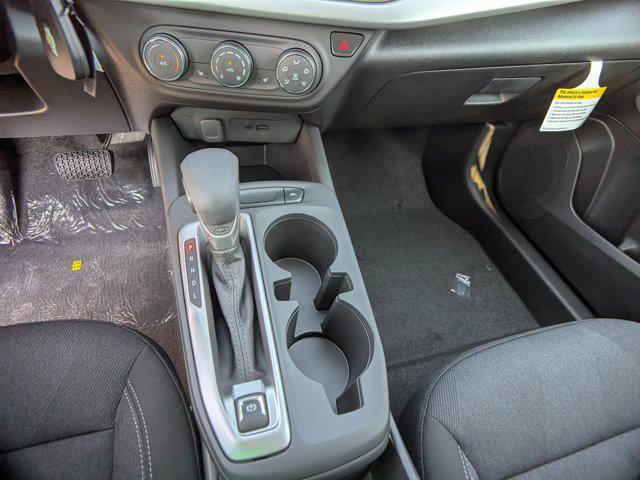 new 2025 Chevrolet Trax car, priced at $21,162