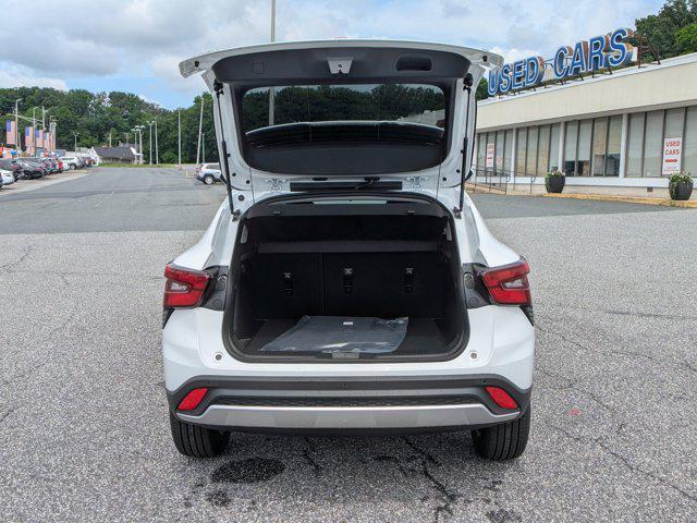new 2025 Chevrolet Trax car, priced at $23,097