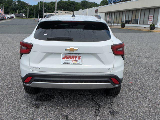 new 2025 Chevrolet Trax car, priced at $23,097