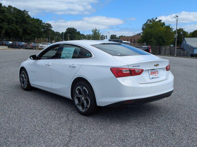 new 2024 Chevrolet Malibu car, priced at $26,332