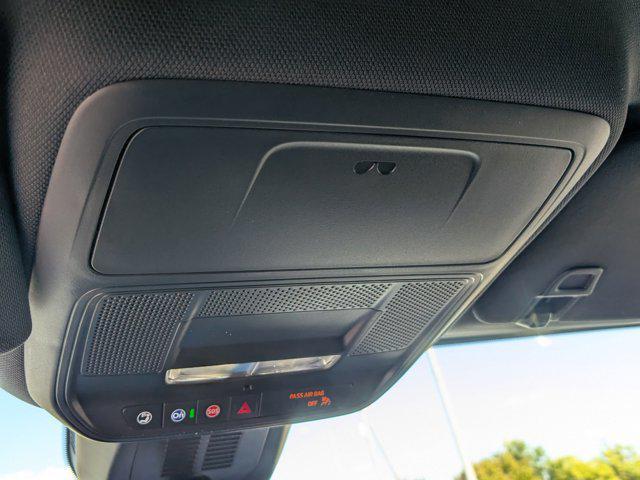 new 2026 Chevrolet Equinox car, priced at $30,312