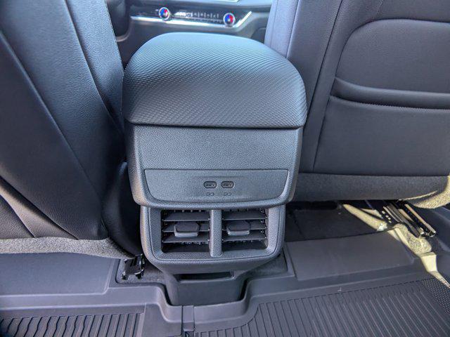 new 2026 Chevrolet Equinox car, priced at $30,312