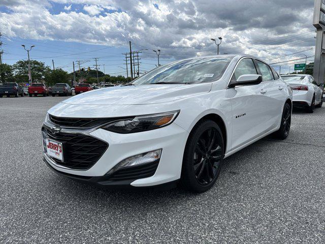 new 2024 Chevrolet Malibu car, priced at $29,122