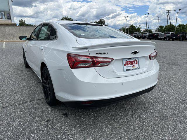 new 2024 Chevrolet Malibu car, priced at $29,122