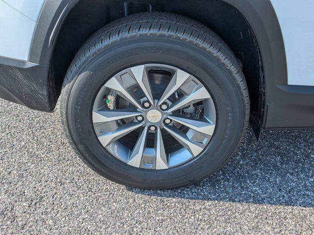 new 2026 Chevrolet Equinox car, priced at $27,632