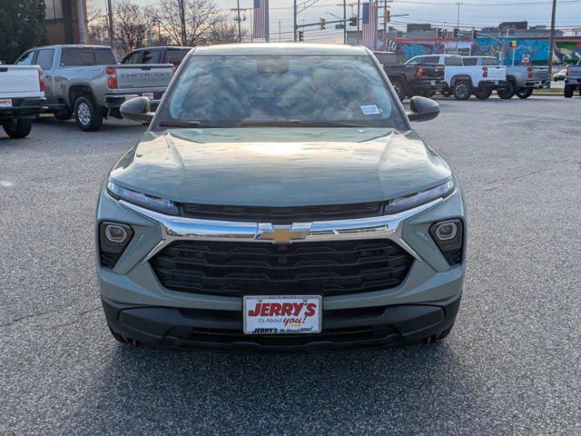 new 2025 Chevrolet TrailBlazer car, priced at $27,097