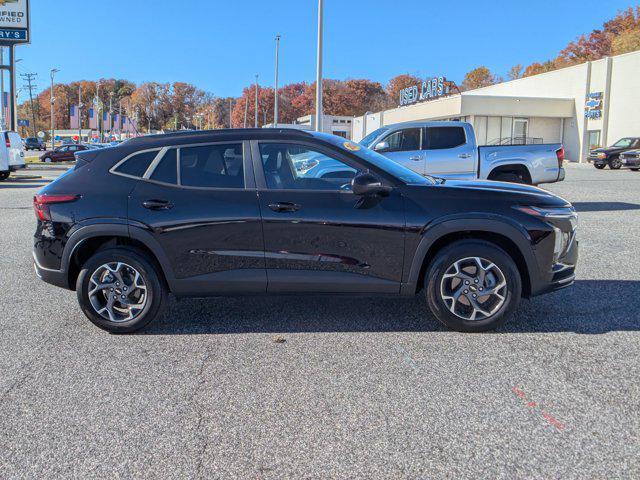 used 2024 Chevrolet Trax car, priced at $19,888