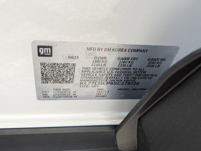 new 2025 Chevrolet Trax car