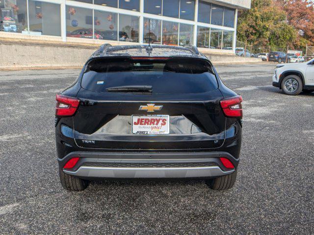 new 2025 Chevrolet Trax car, priced at $24,542