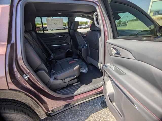 new 2025 Chevrolet Traverse car, priced at $57,206
